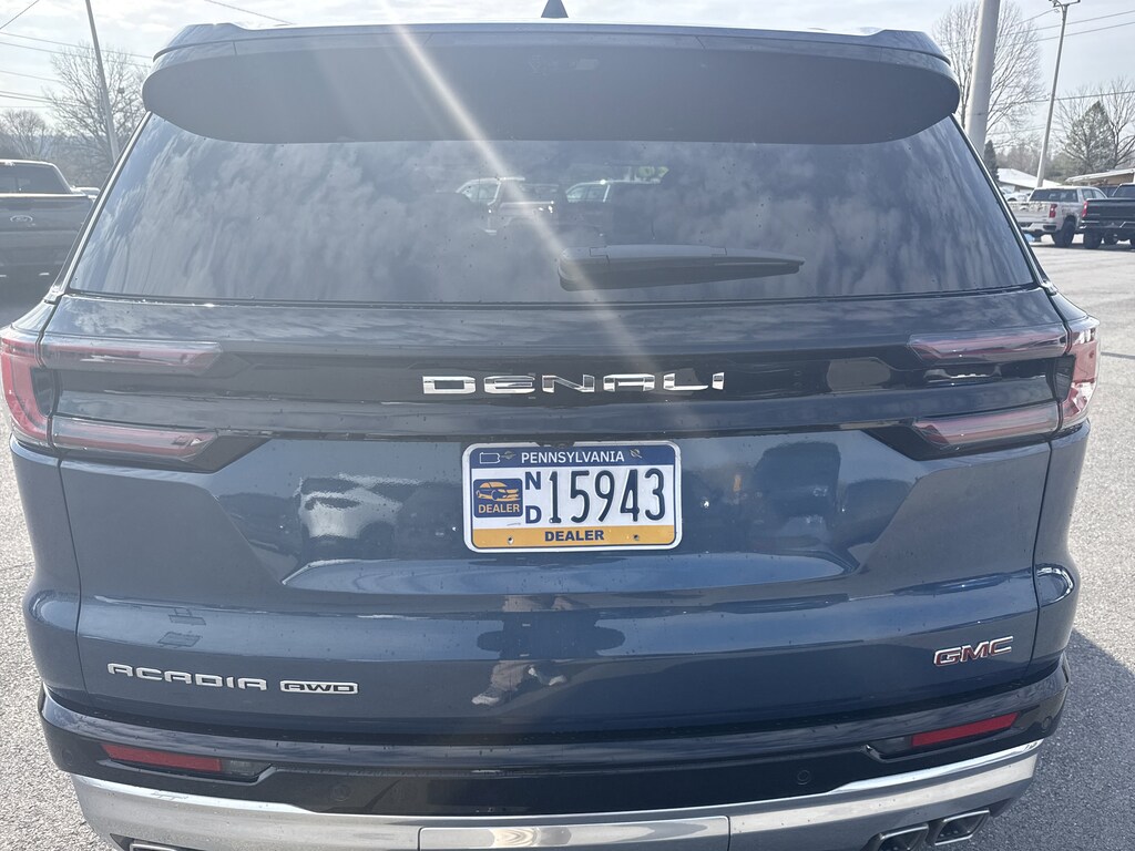 New 2026 GMC Acadia AWD Denali SUV