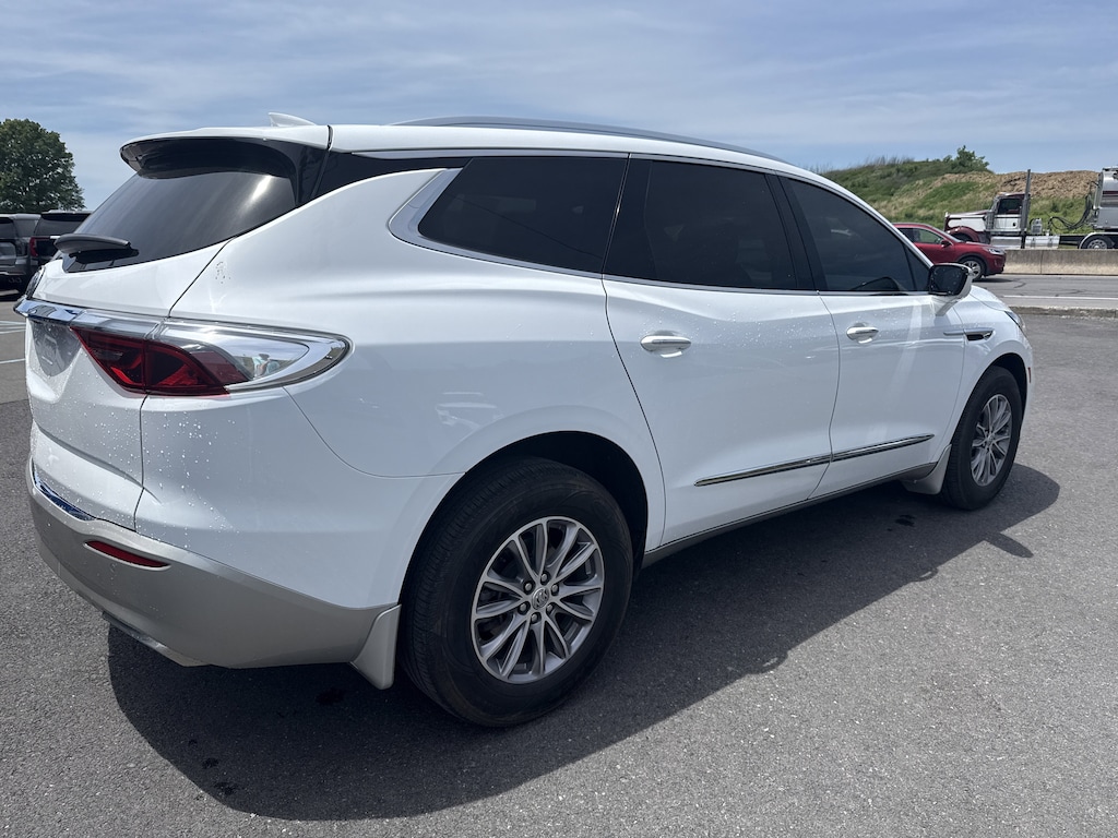 Used 2024 Buick Enclave Premium SUV