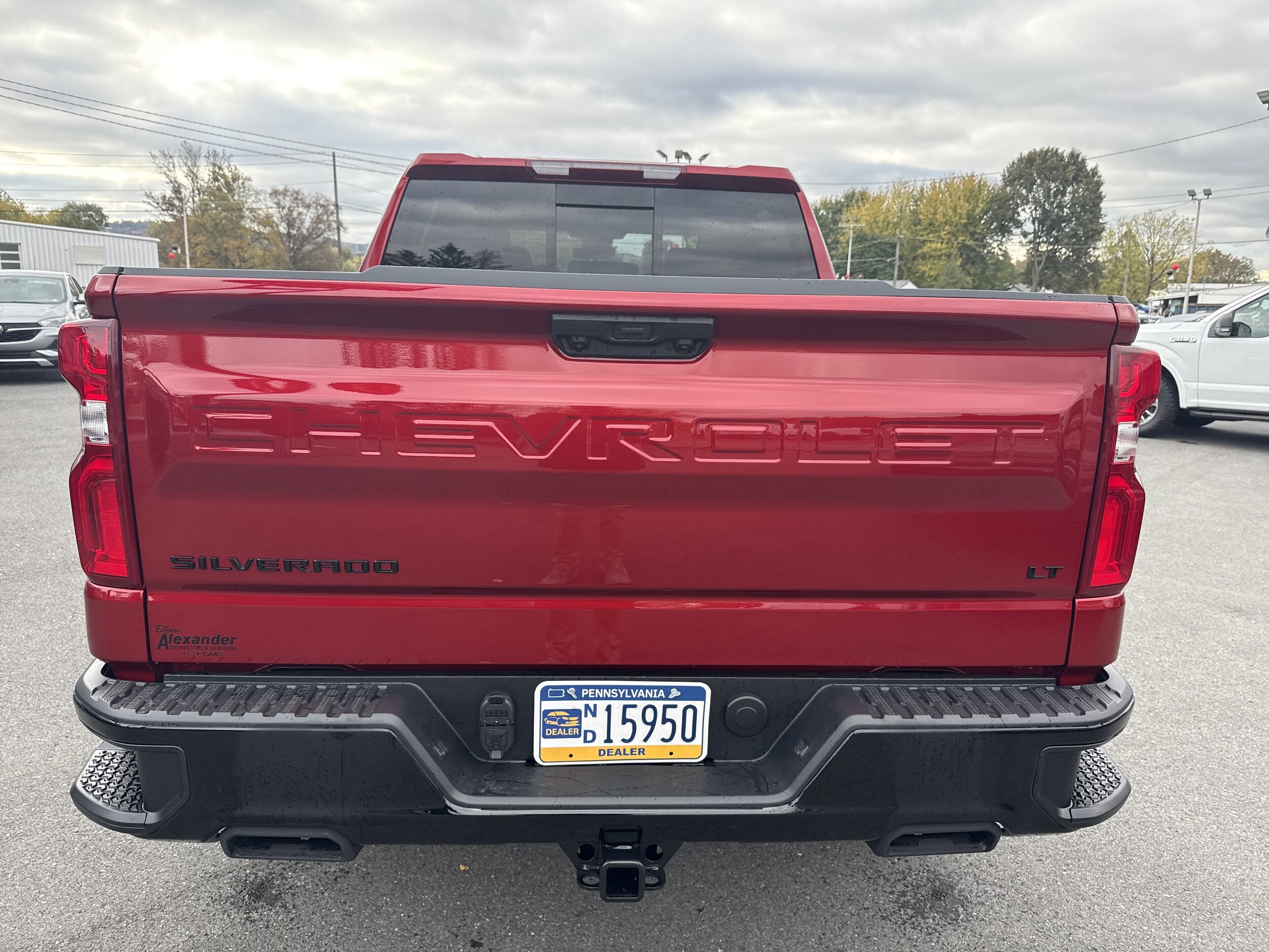 2026 Chevrolet Silverado 1500 LT Trail Boss photo 2