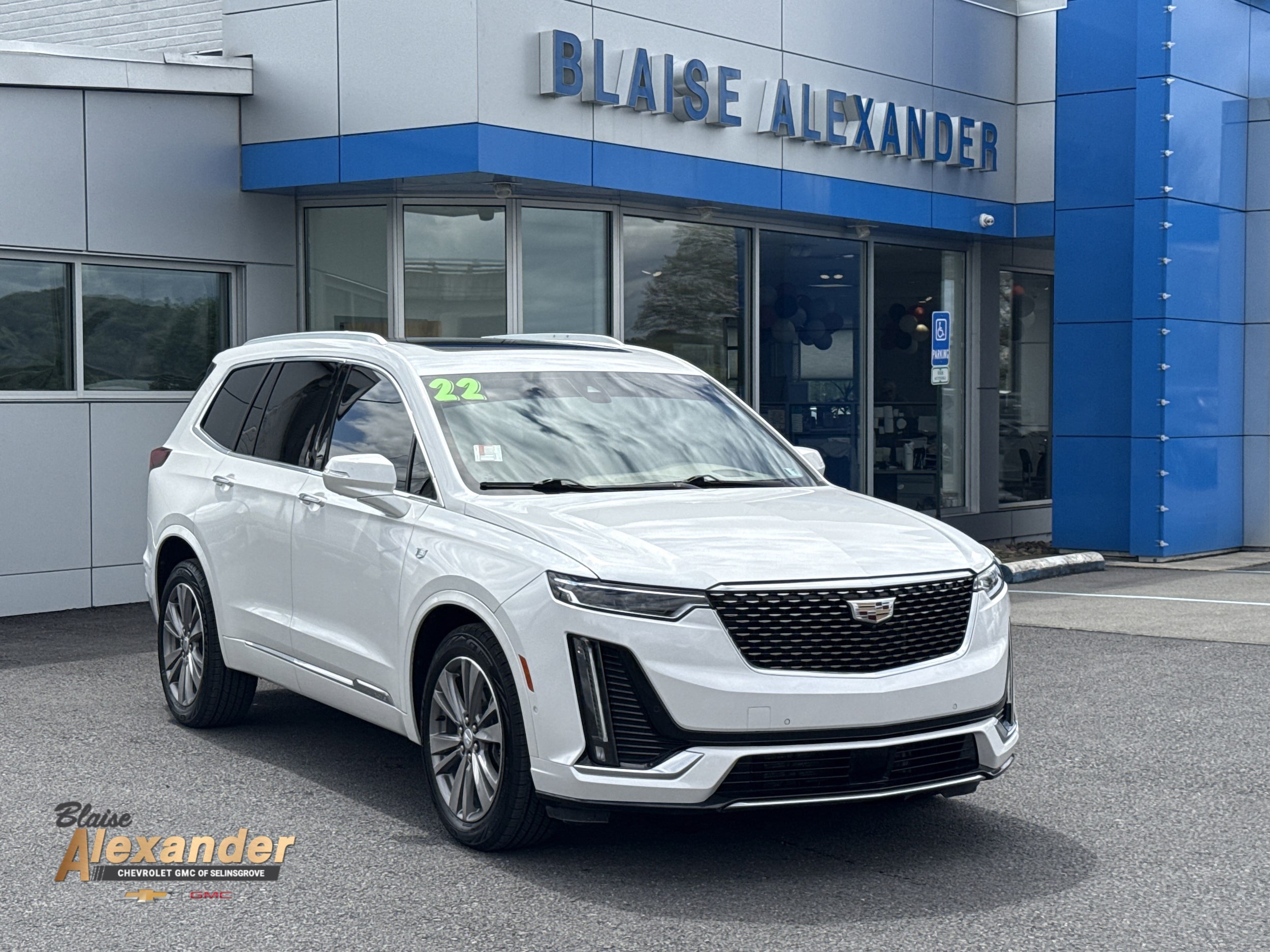 2022 Cadillac XT6 Premium Luxury Auto 4WD's photo