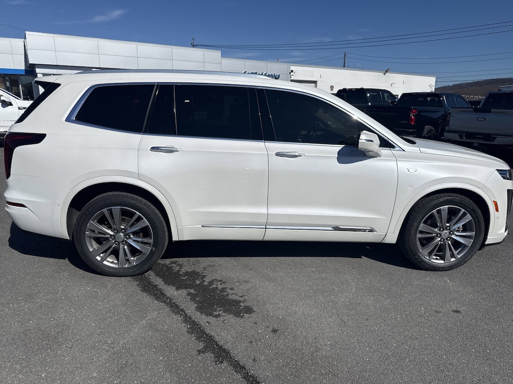 Used 2022 CADILLAC XT6 Premium Luxury SUV