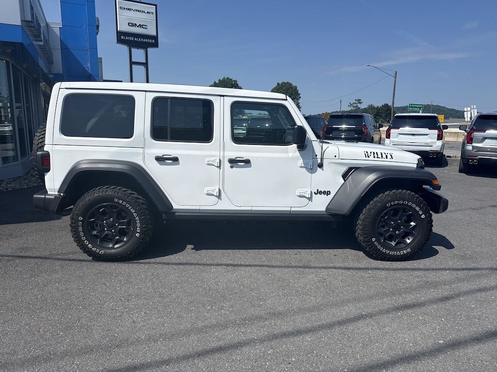 Used 2023 Jeep Wrangler 4xe SUV