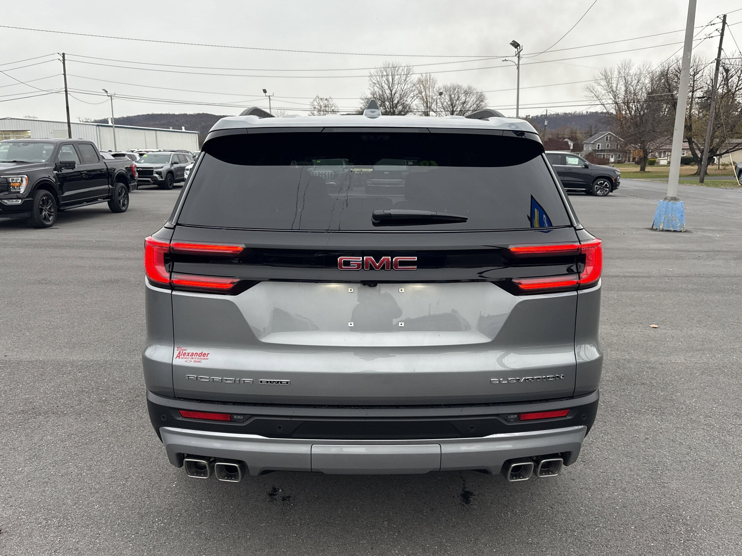 2026 Gmc Acadia Elevation photo 3