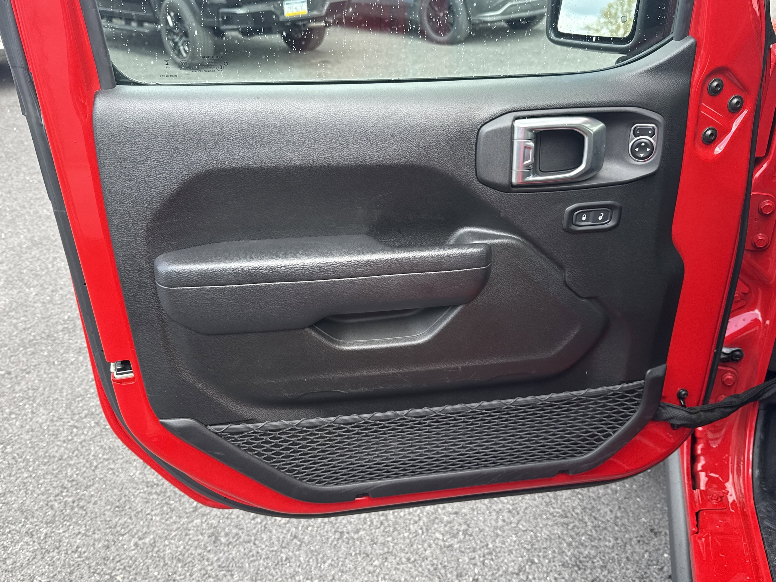 2024 Jeep Wrangler 4-Door Rubicon - Photo 18