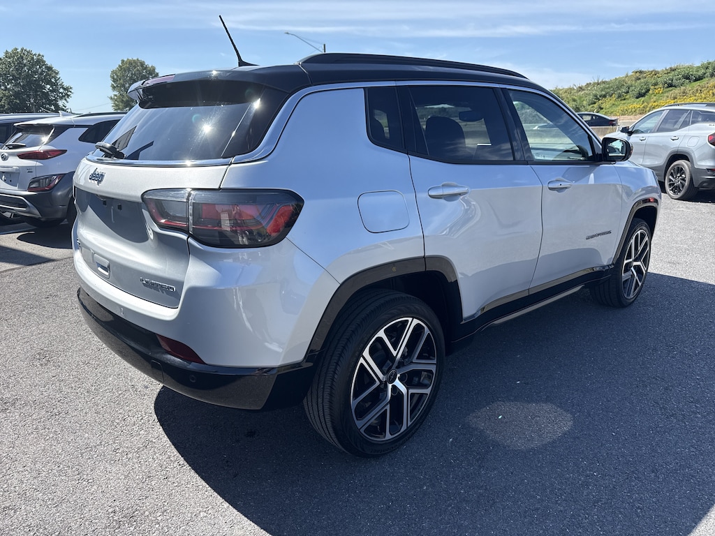 Used 2025 Jeep Compass Limited SUV