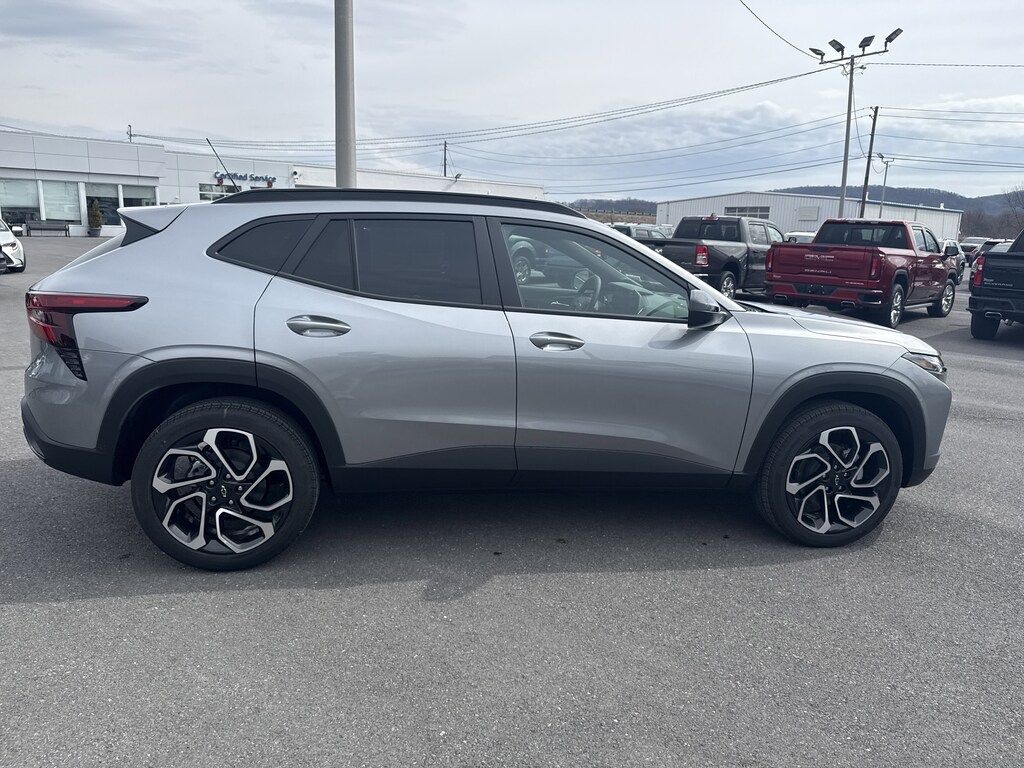 New 2026 Chevrolet Trax 2RS SUV