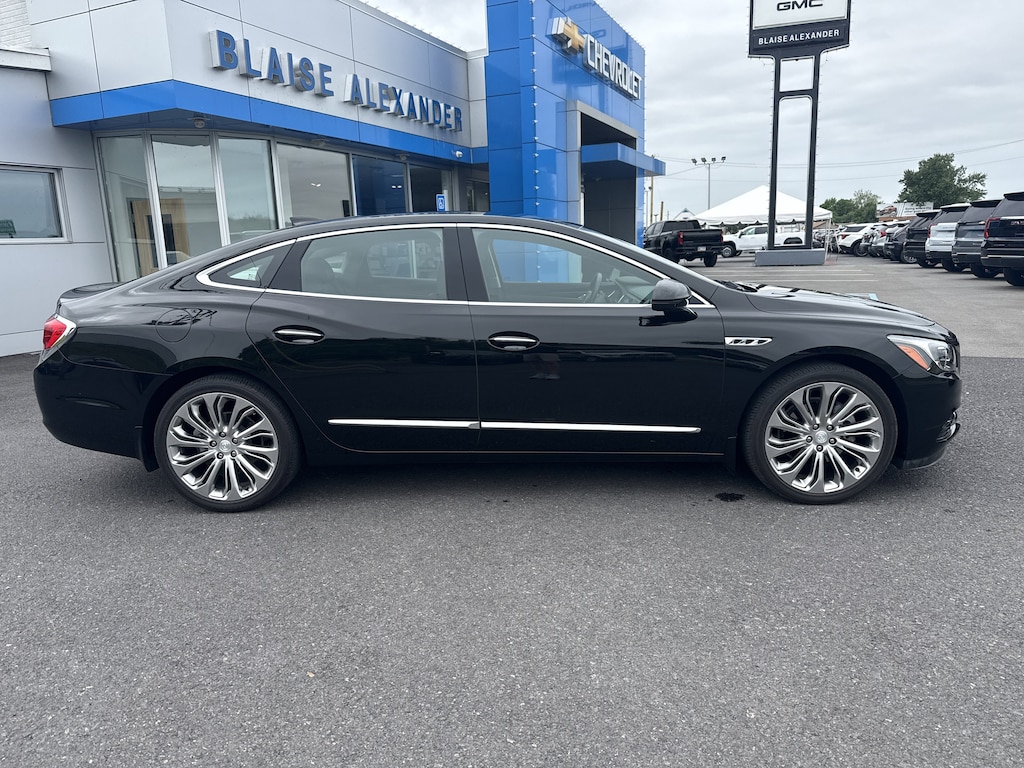 Used 2017 Buick Lacrosse Essence Sedan
