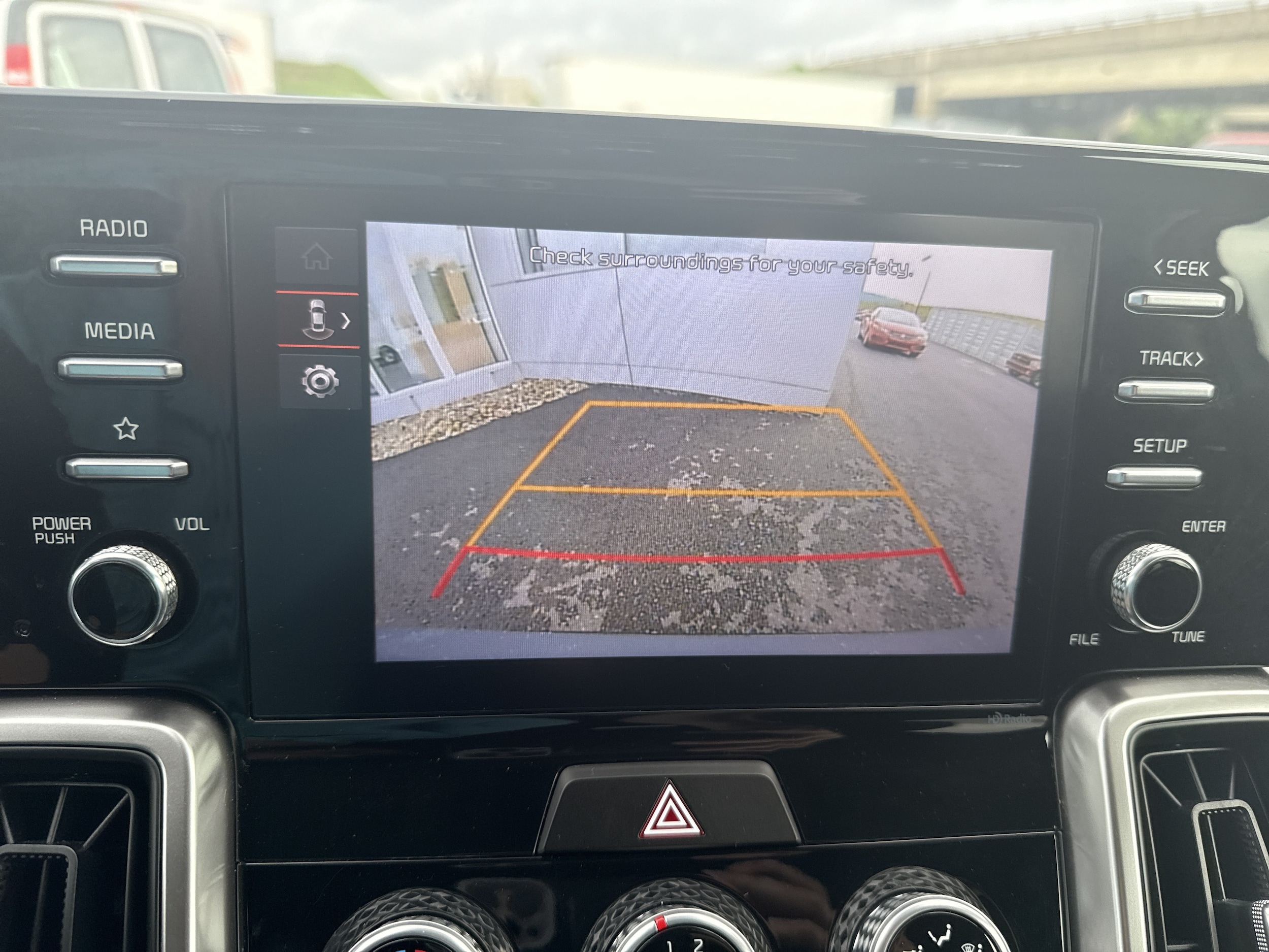 2023 Kia Sorento LX - Photo 26