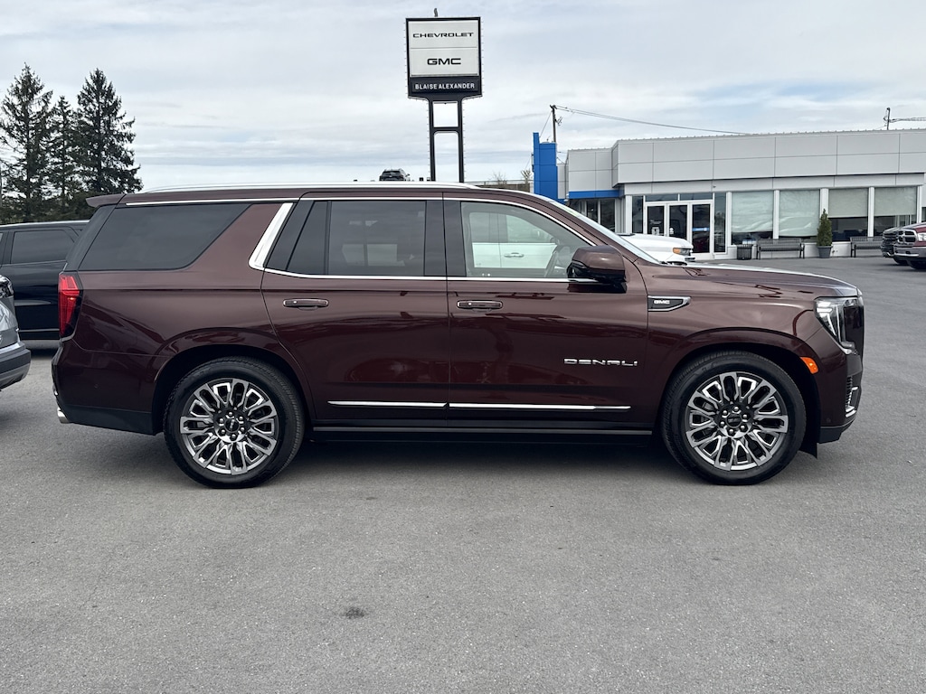 Used 2023 GMC Yukon Denali Ultimate SUV