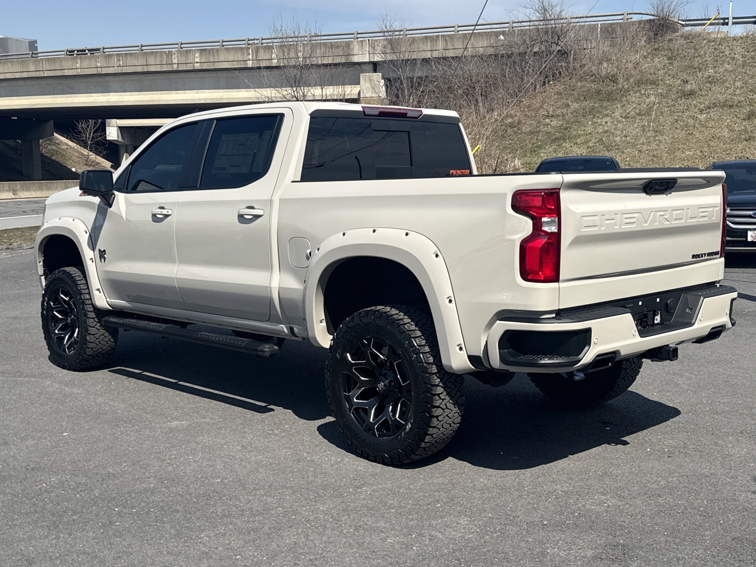2026 Chevrolet Silverado 1500 RST - Photo 6