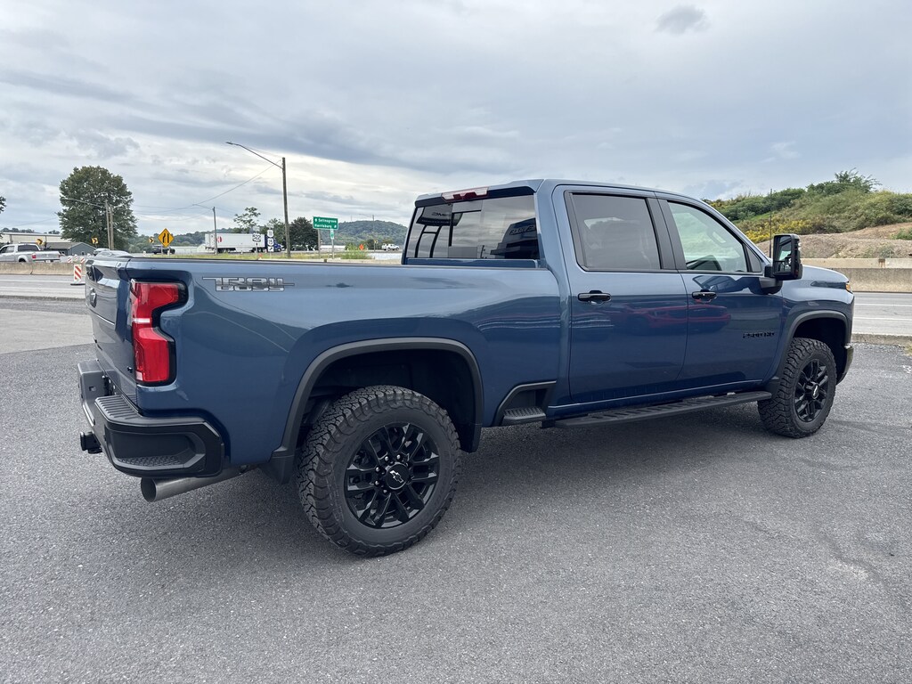 New 2026 Chevrolet Silverado 2500 HD LT Truck Crew Cab