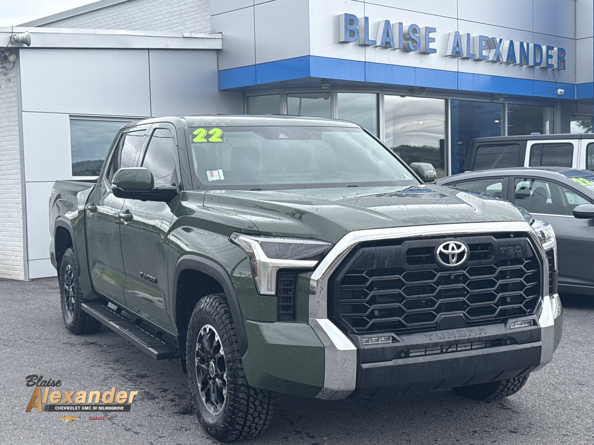 2022 Toyota Tundra SR5