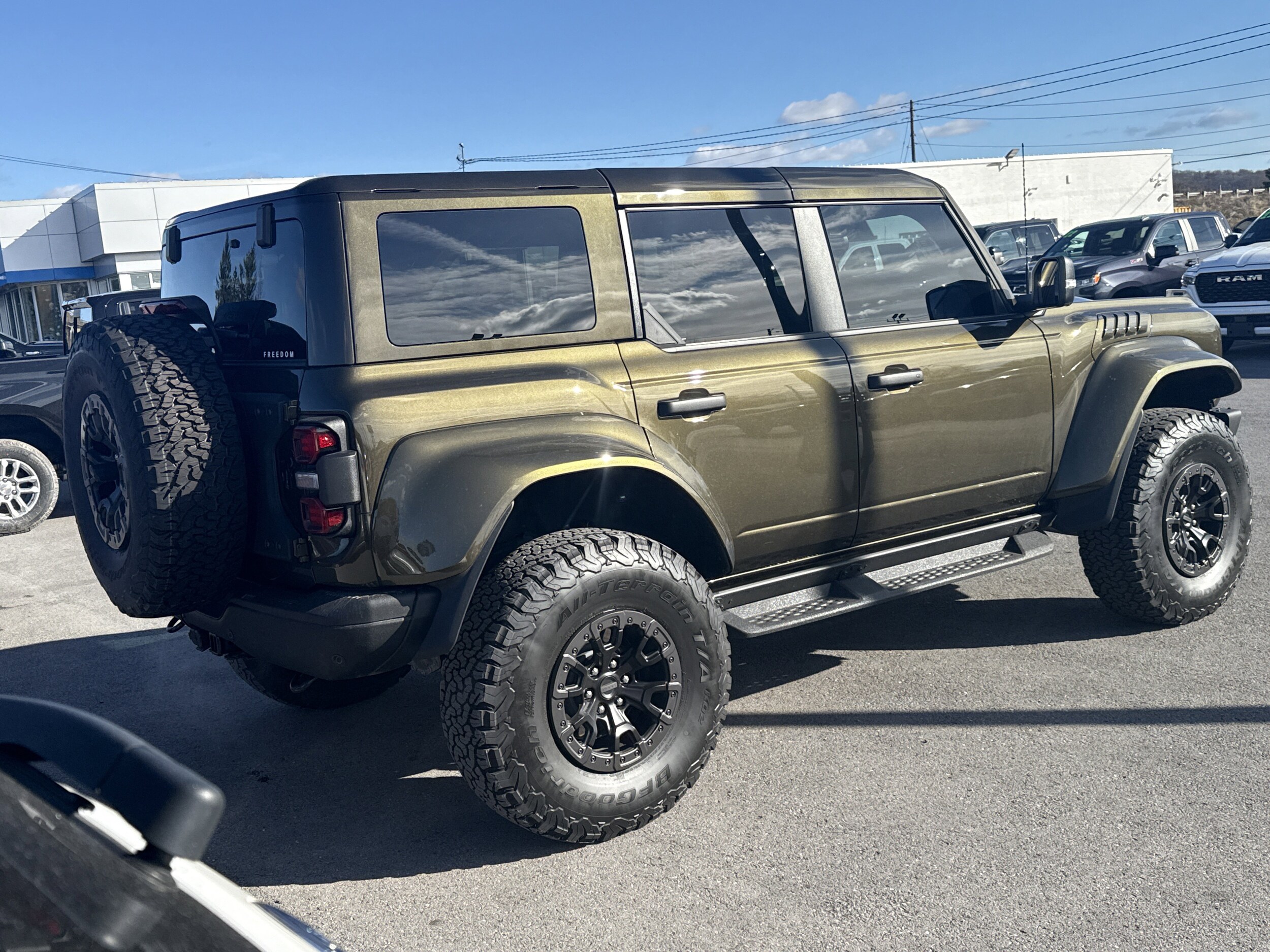 2024 Ford Bronco Raptor photo 2