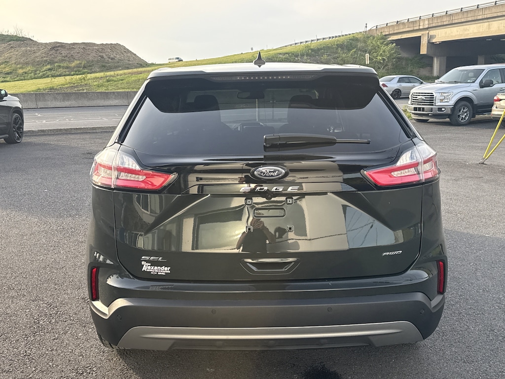 Used 2024 Ford Edge SEL SUV
