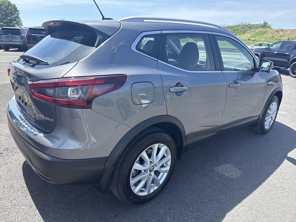 Used 2022 Nissan Rogue Sport SV SUV