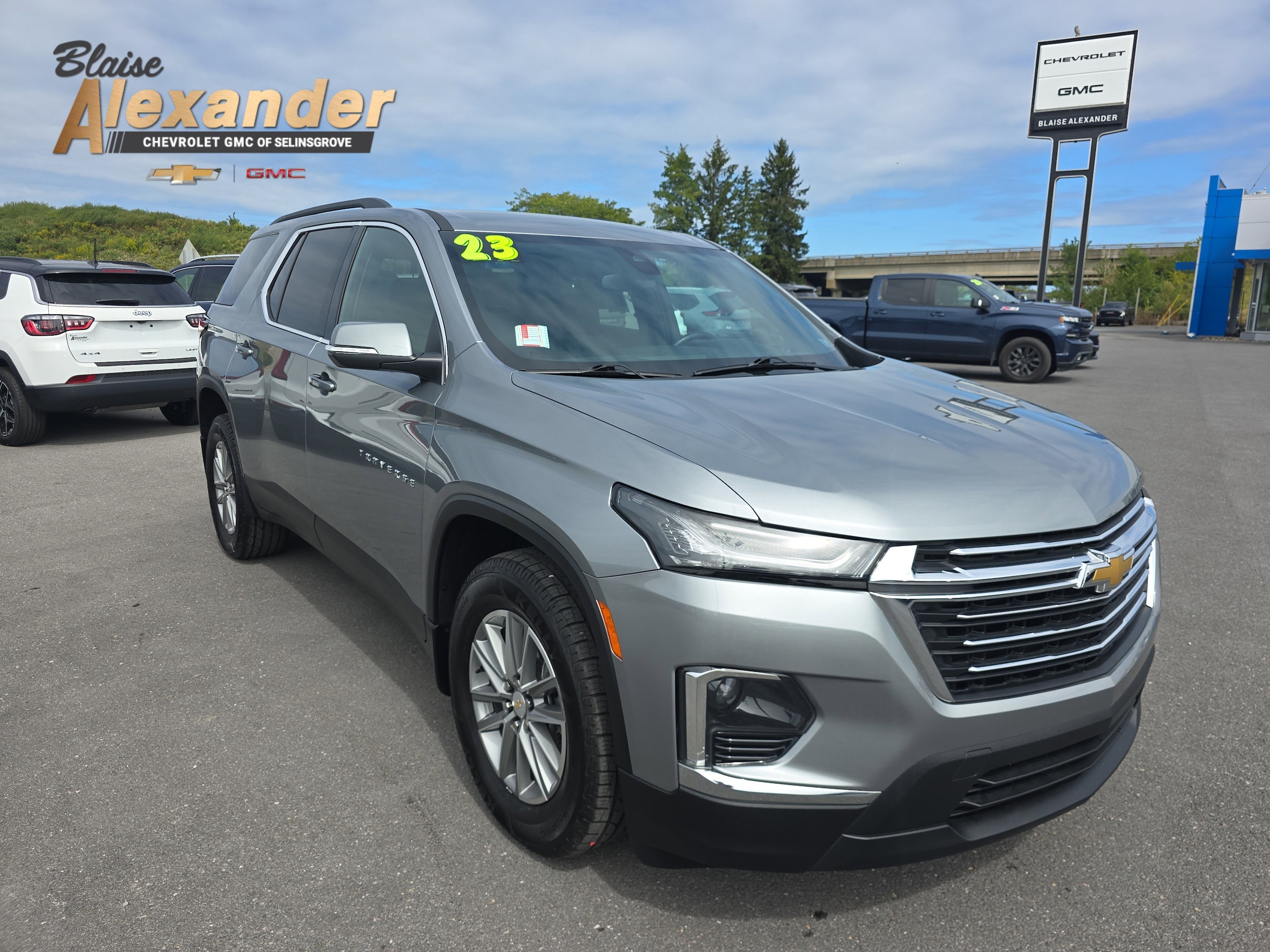 2023 Chevrolet Traverse 1LT's photo