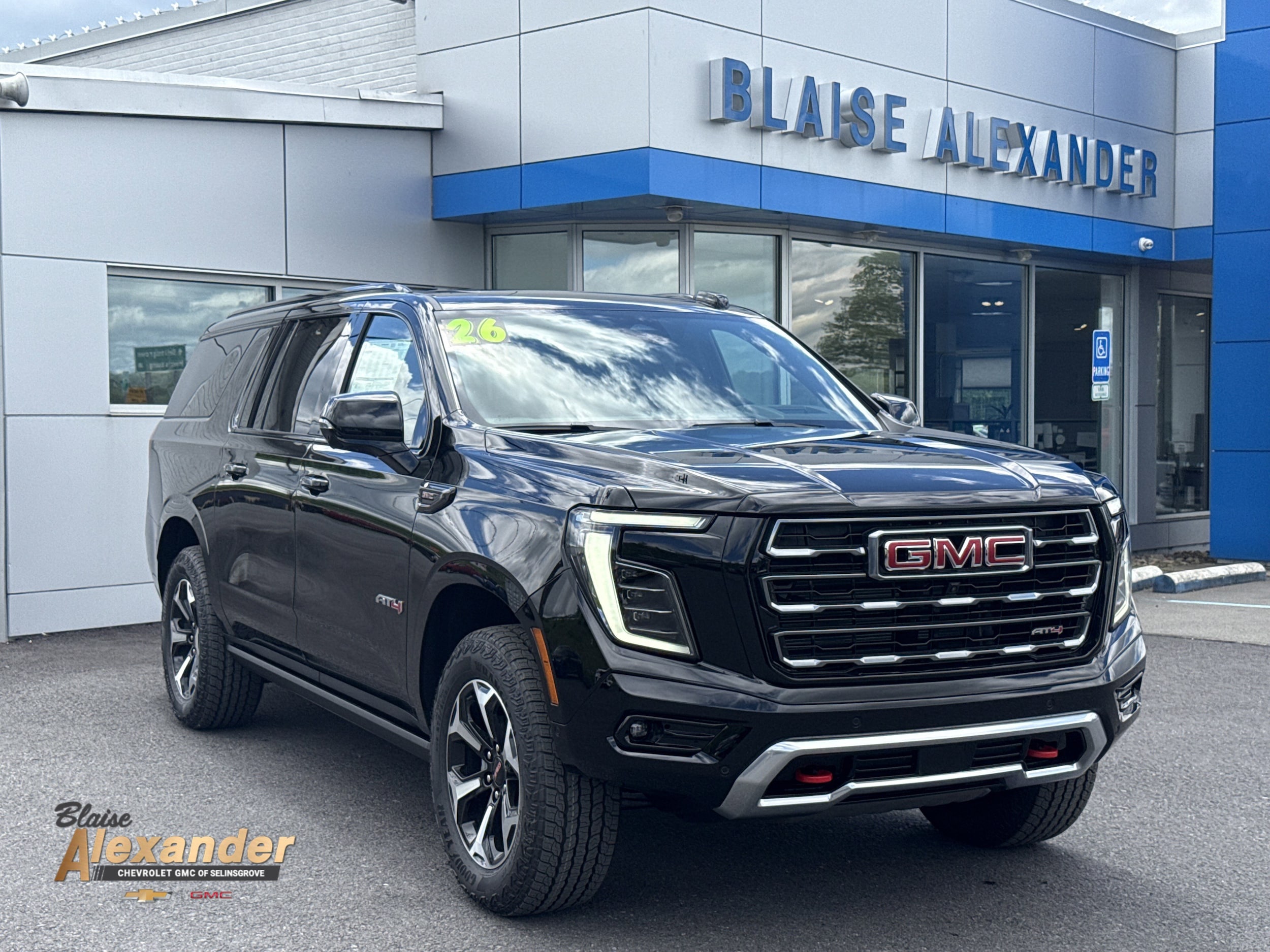 2026 GMC Yukon 4WD AT4's photo