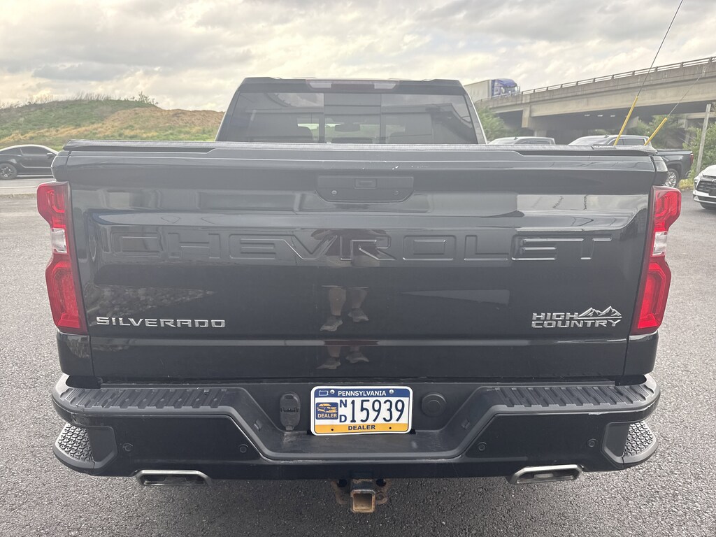 Used 2019 Chevrolet Silverado 1500 High Country Truck Crew Cab