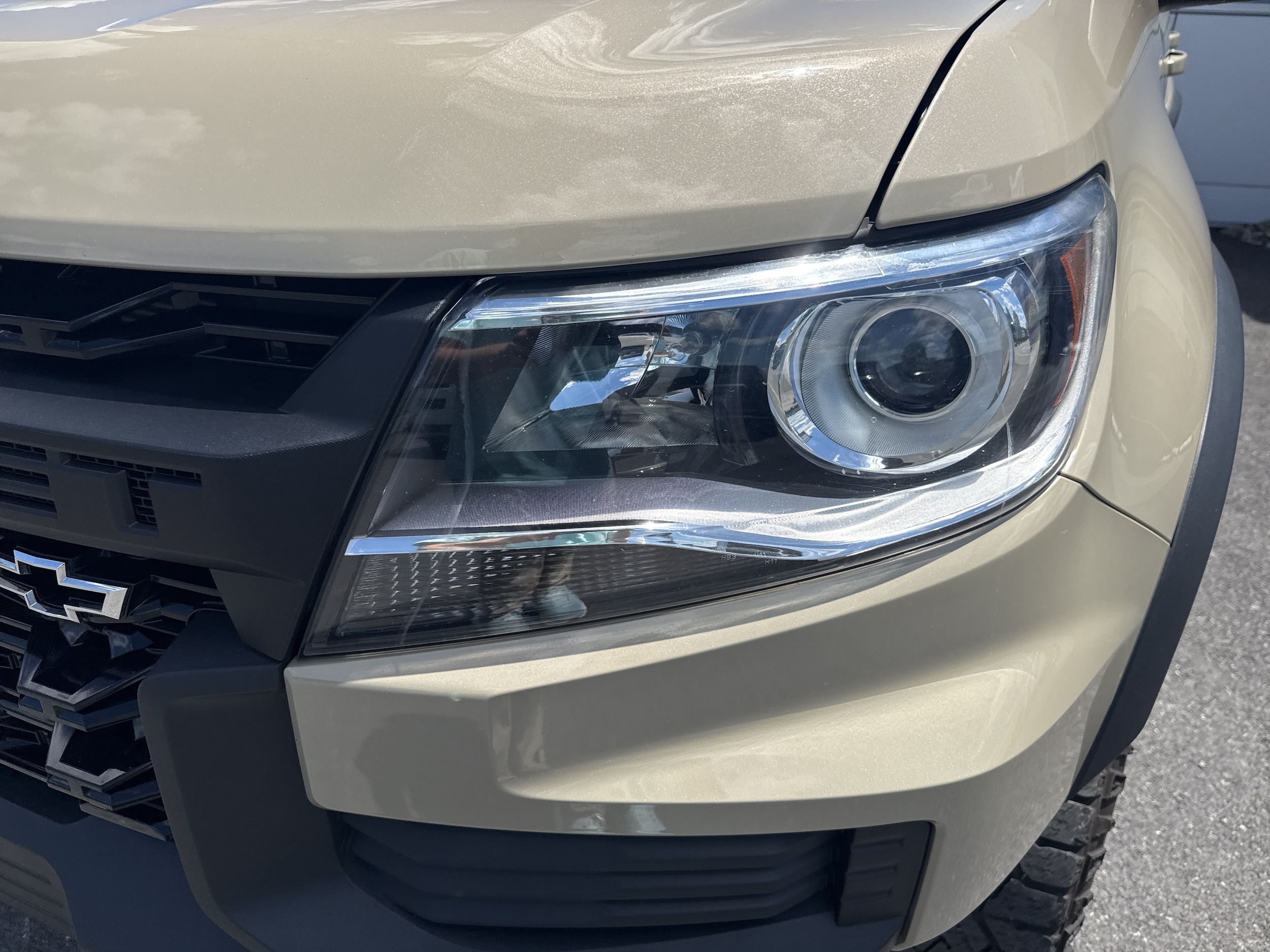 2022 Chevrolet Colorado ZR2 - Photo 9