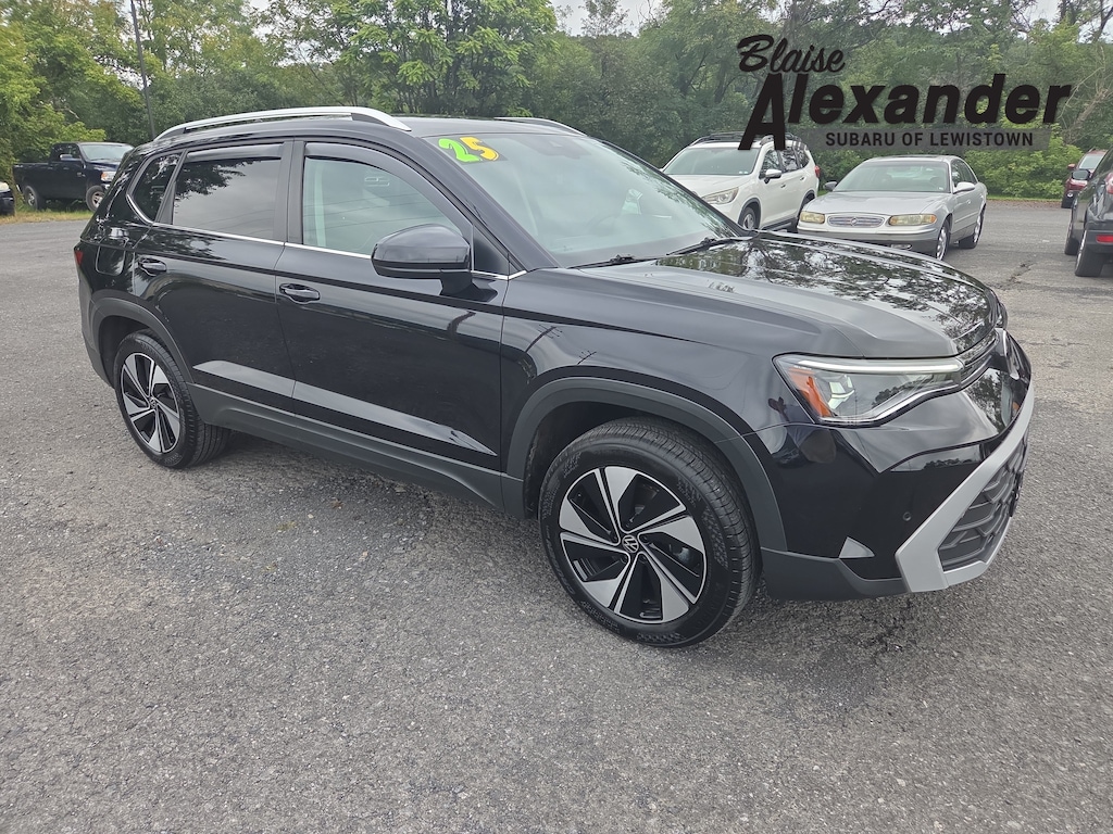 Used 2025 Volkswagen Taos 1.5T SE SUV