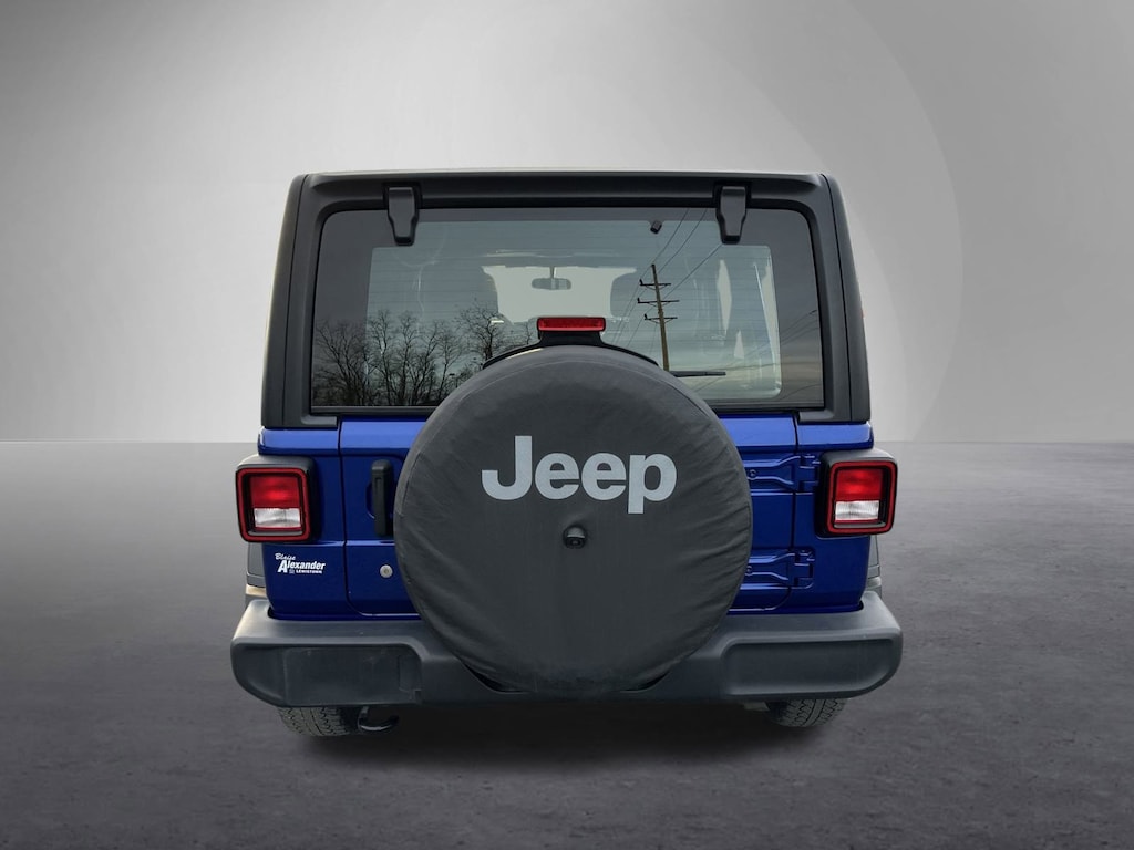 Used 2018 Jeep Wrangler Unlimited Sport 4x4 SUV