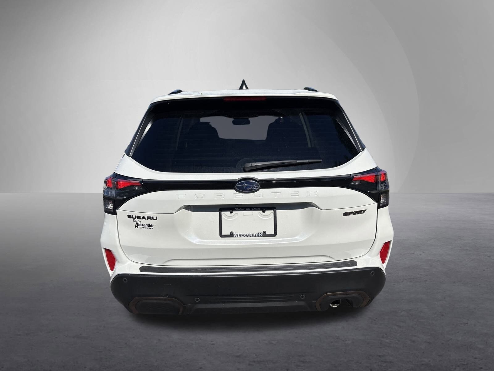 2025 Subaru Forester Sport photo 3