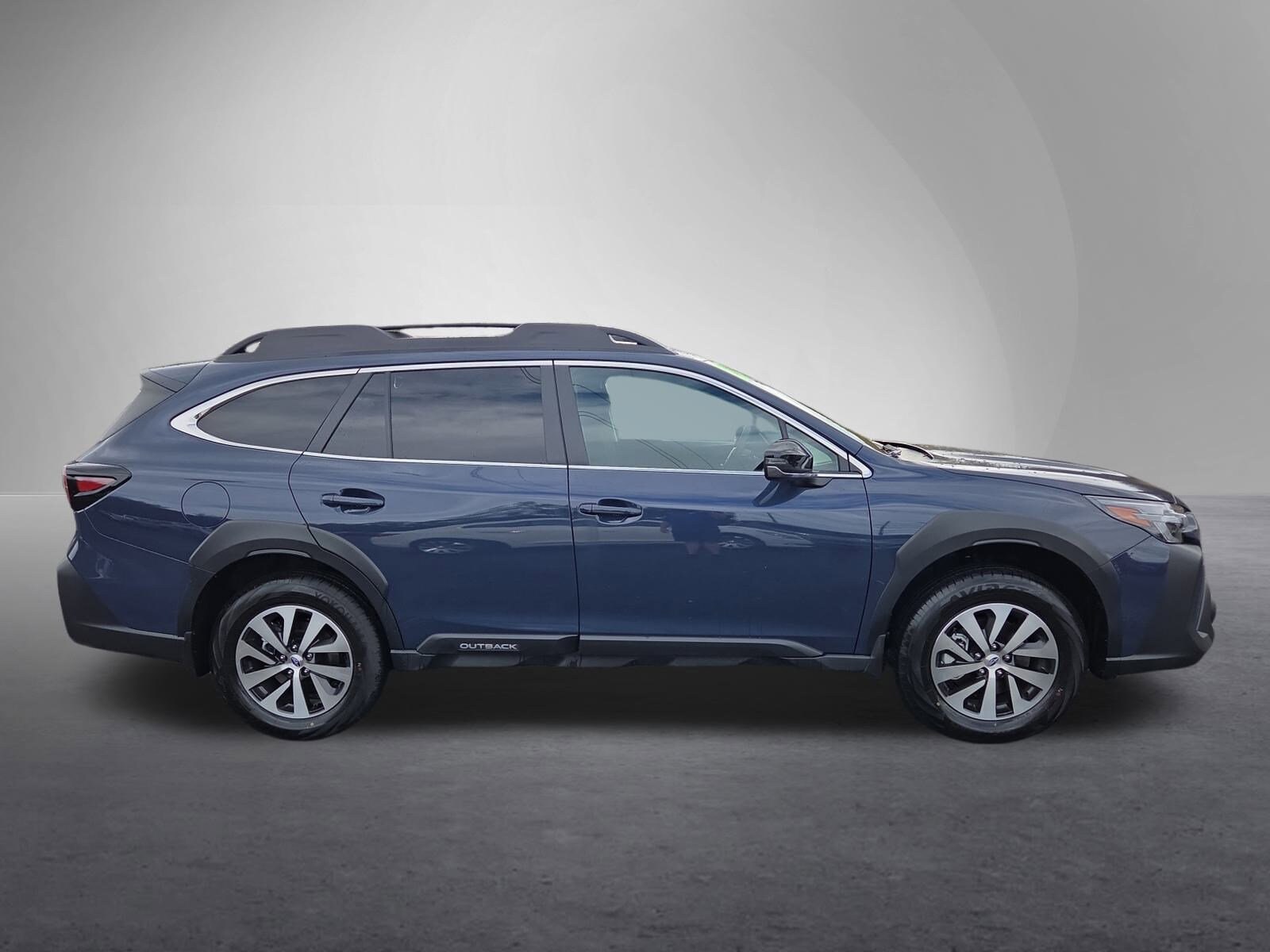2025 Subaru Outback Premium photo 2