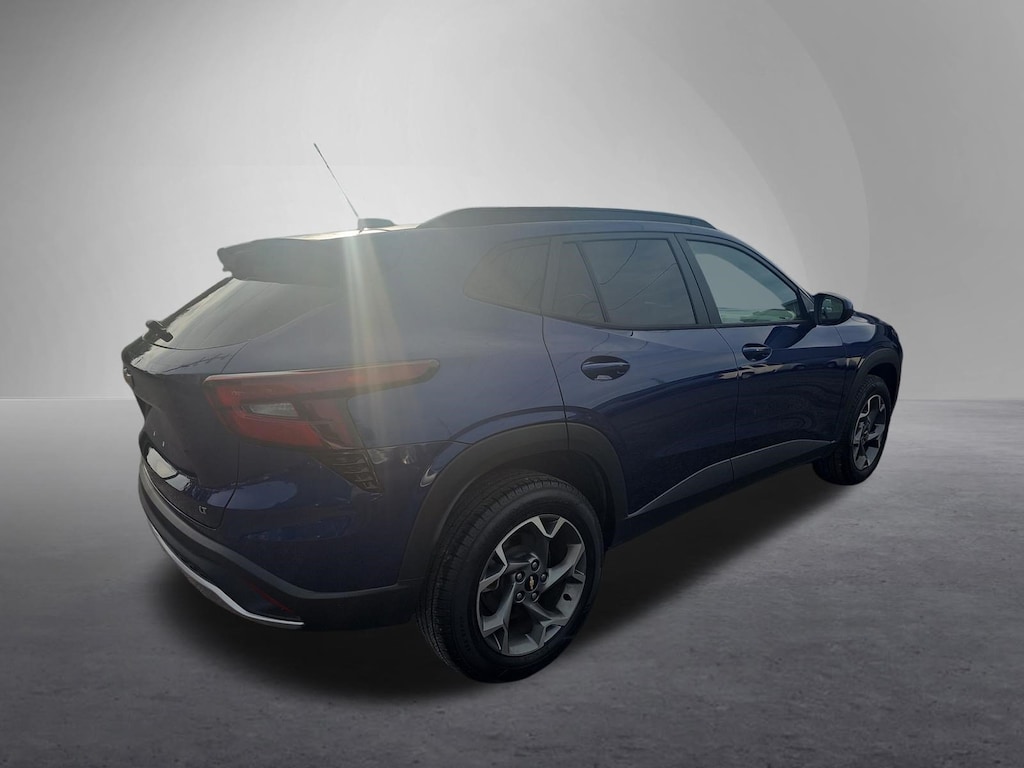 Used 2024 Chevrolet Trax LT SUV