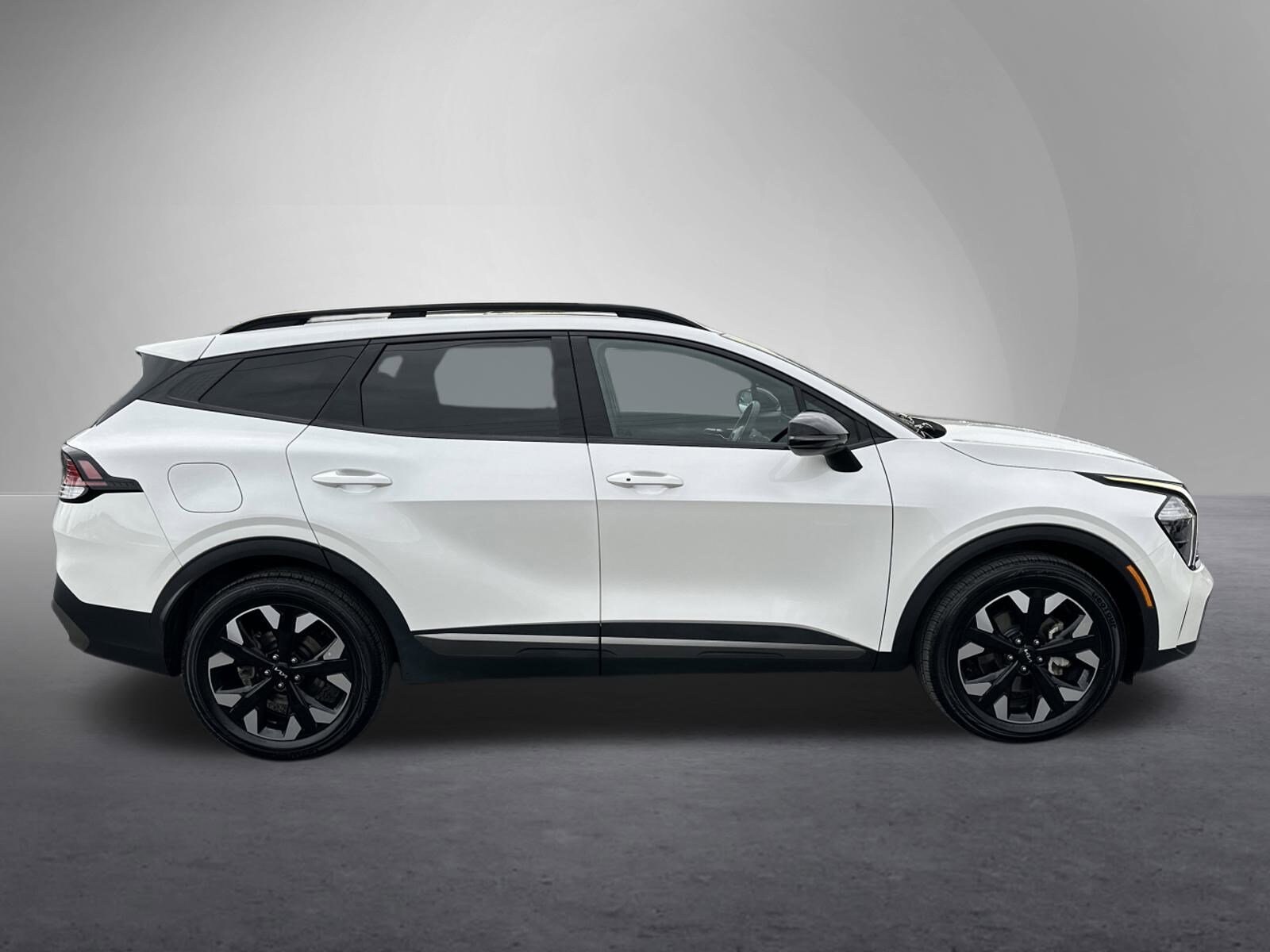 2023 Kia Sportage Plug-In Hybrid X-Line photo 2