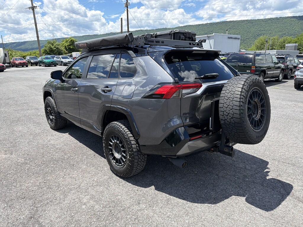 Used 2019 Toyota RAV4 Hybrid XSE SUV
