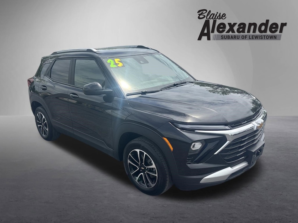 Used 2025 Chevrolet Trailblazer LT SUV
