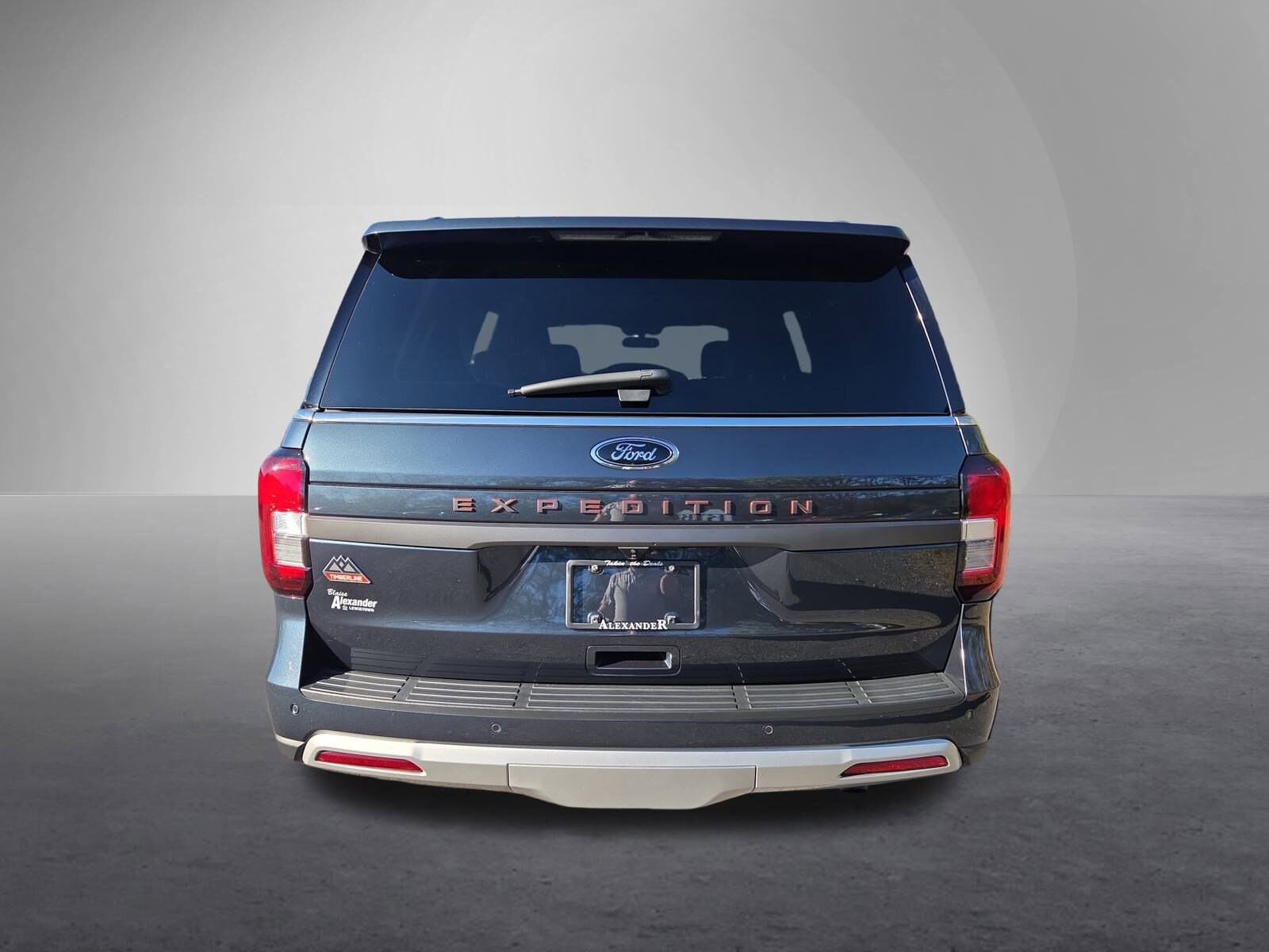 2023 Ford Expedition Timberline photo 4