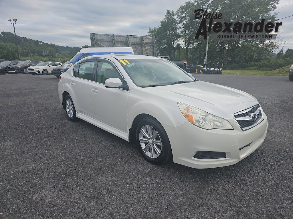 Used 2011 Subaru Legacy 2.5i Premium w/All-Weather Pkg/Power Moonroof Sedan