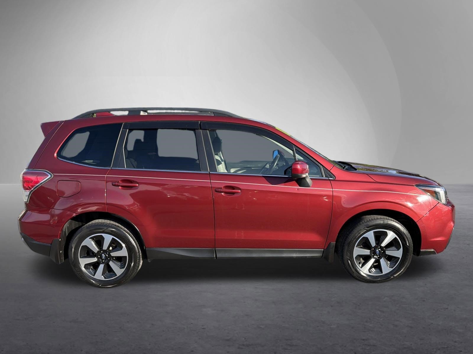 Used 2017 Subaru Forester Limited with VIN JF2SJAJC5HH414958 for sale in Burnham, PA