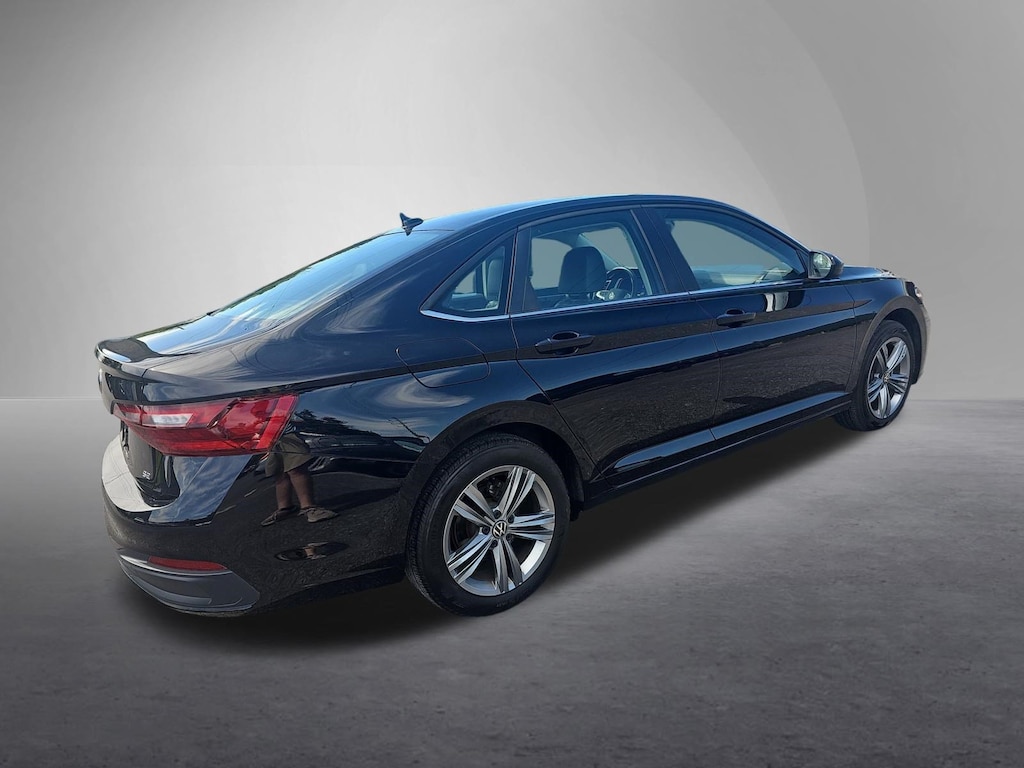 Used 2024 Volkswagen Jetta 1.5T SE Sedan
