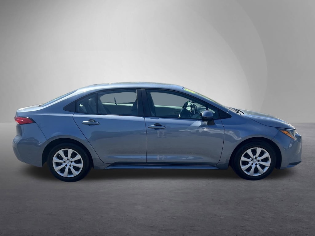 Used 2020 Toyota Corolla LE Sedan
