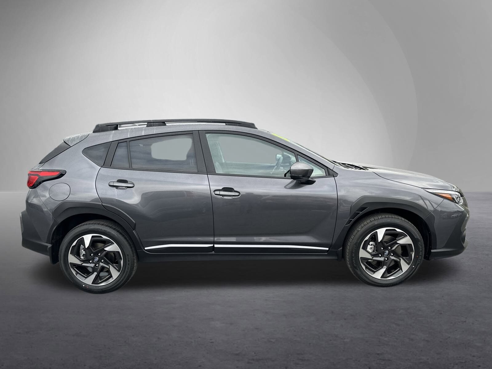 2025 Subaru Crosstrek Limited photo 2