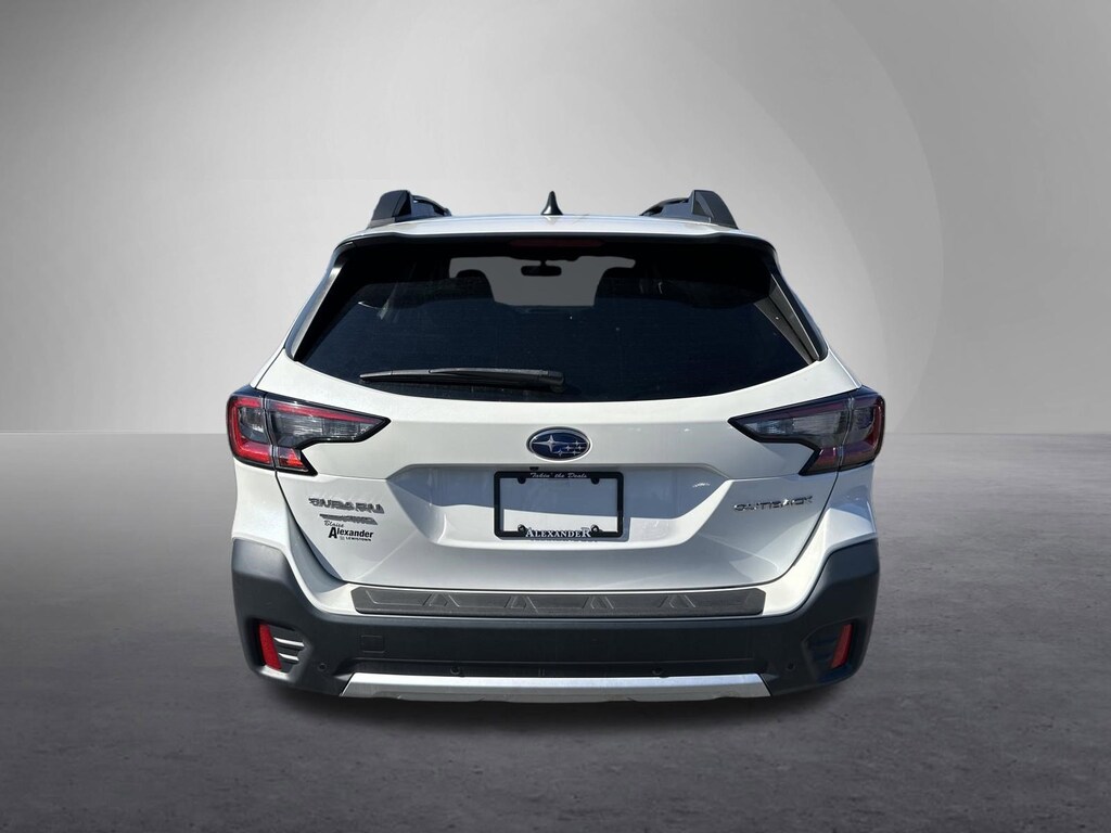 Used 2022 Subaru Outback Limited SUV