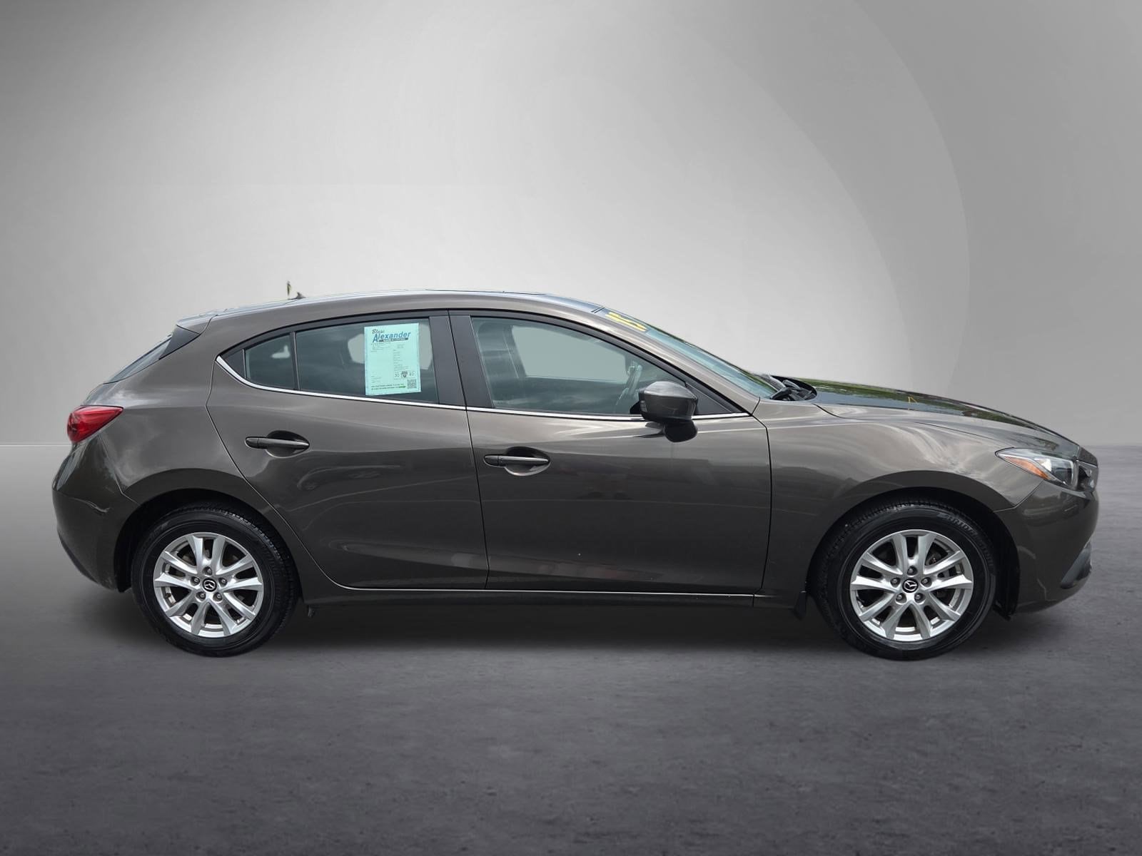 Used 2015 Mazda MAZDA3 i Touring with VIN 3MZBM1L71FM201744 for sale in Burnham, PA