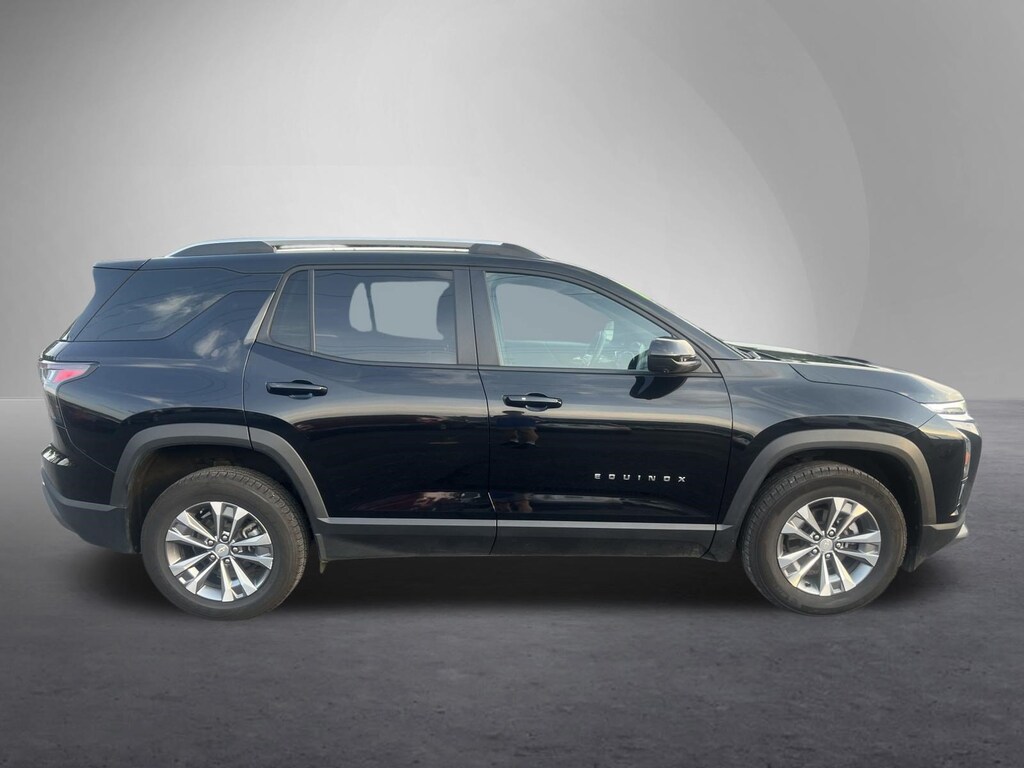 Used 2025 Chevrolet Equinox LT SUV