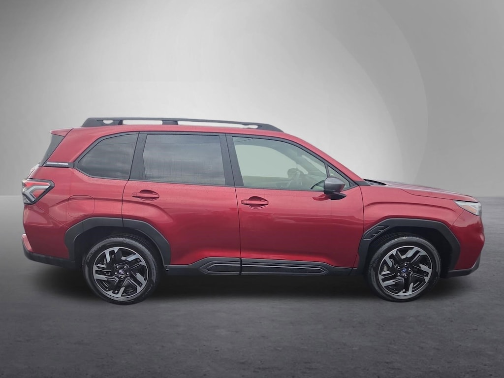 Used 2025 Subaru Forester Limited SUV