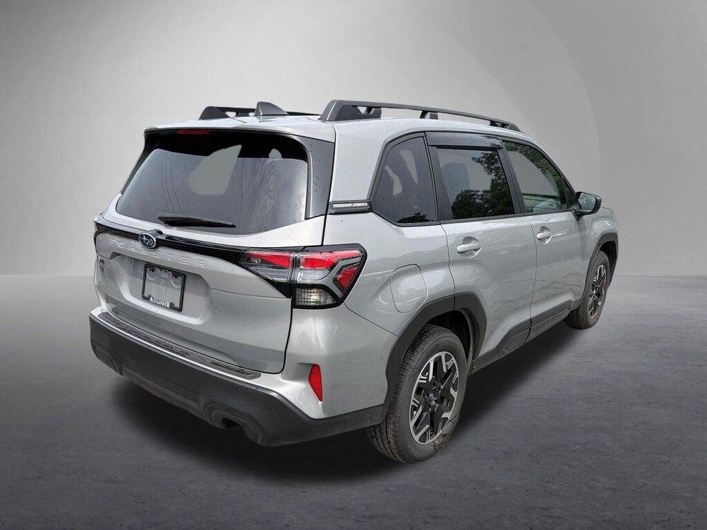 Used 2025 Subaru Forester Premium SUV