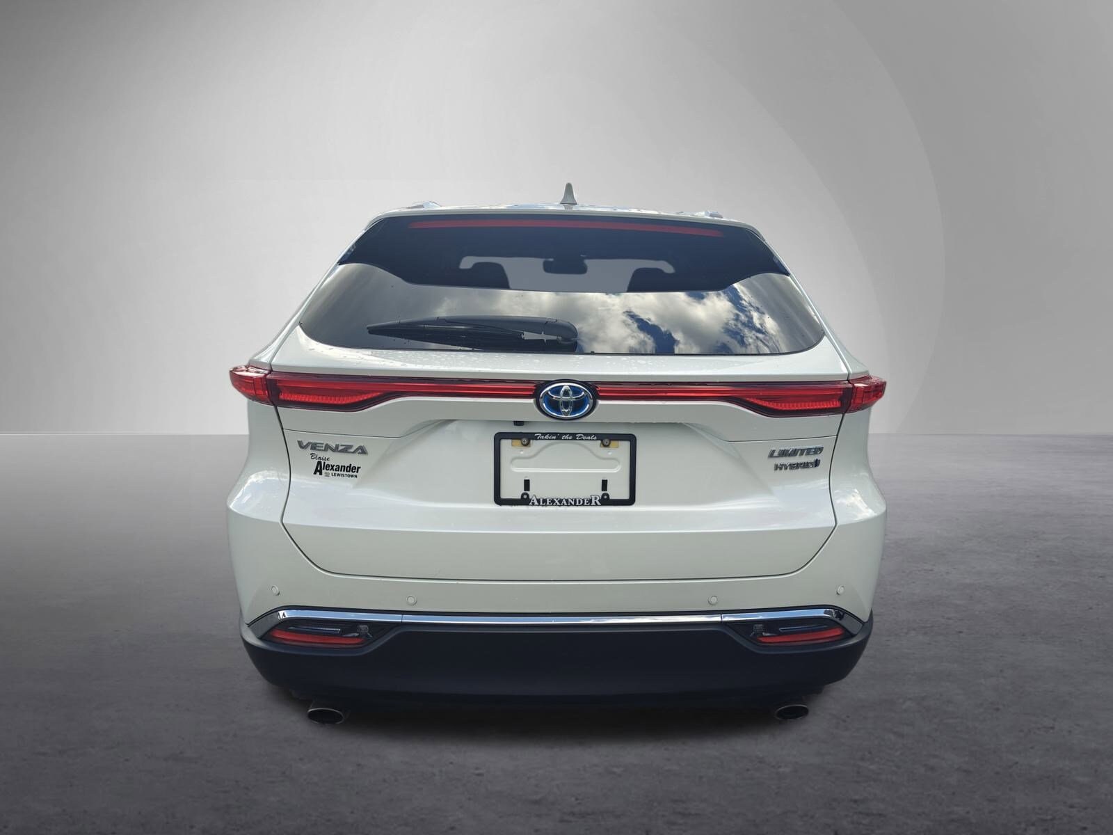 2021 Toyota Venza Limited photo 4