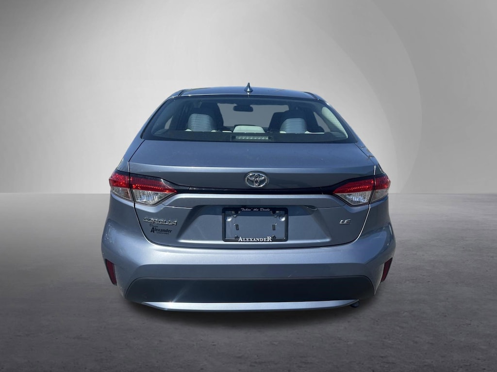 Used 2020 Toyota Corolla LE Sedan