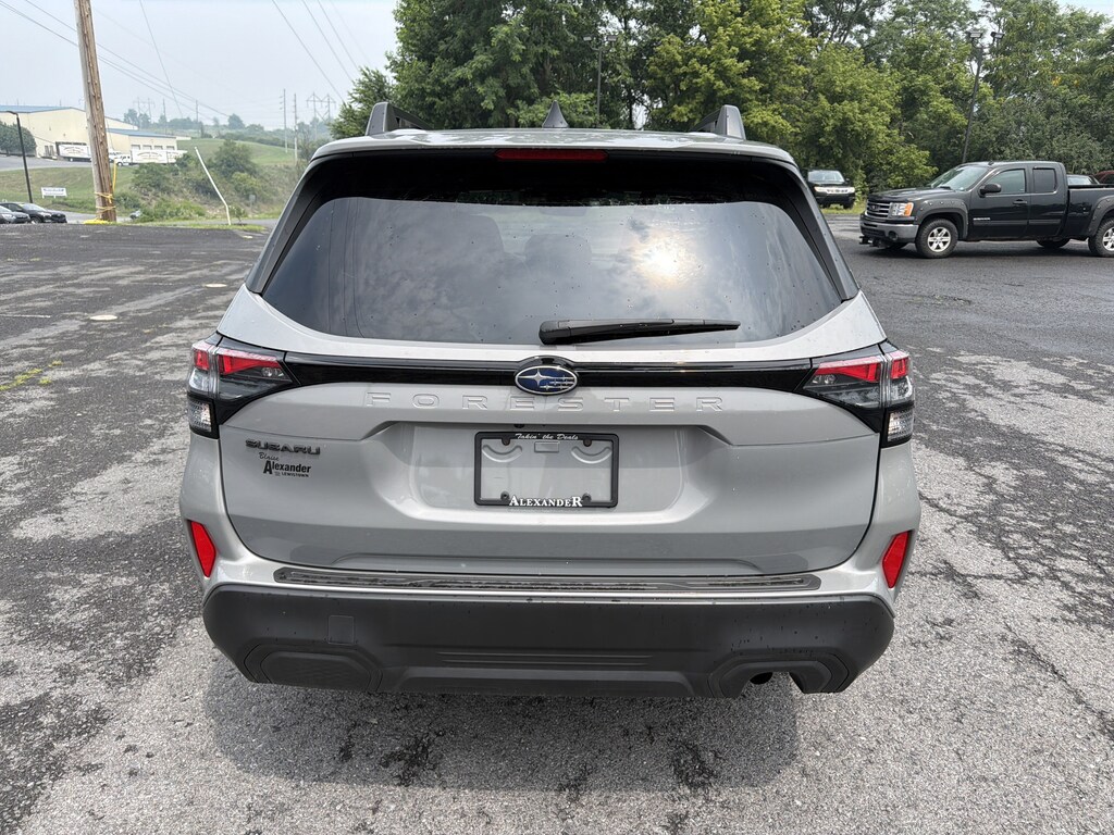 Used 2025 Subaru Forester Premium SUV