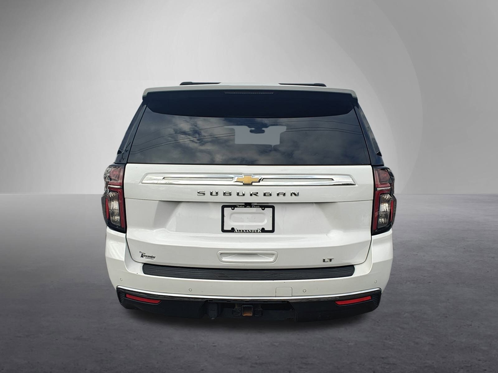 2022 Chevrolet Suburban LT photo 4