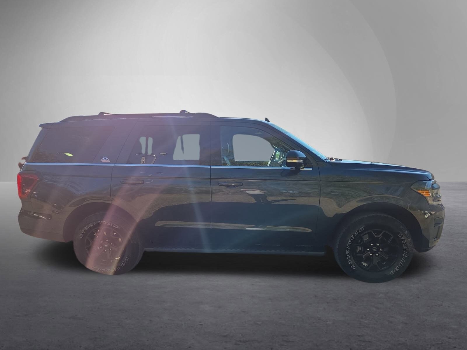2023 Ford Expedition Timberline photo 2