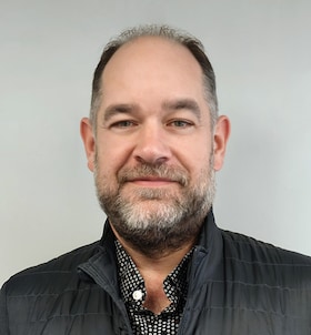 Staff member Jason Renno from ID_9ab9613ca1b4