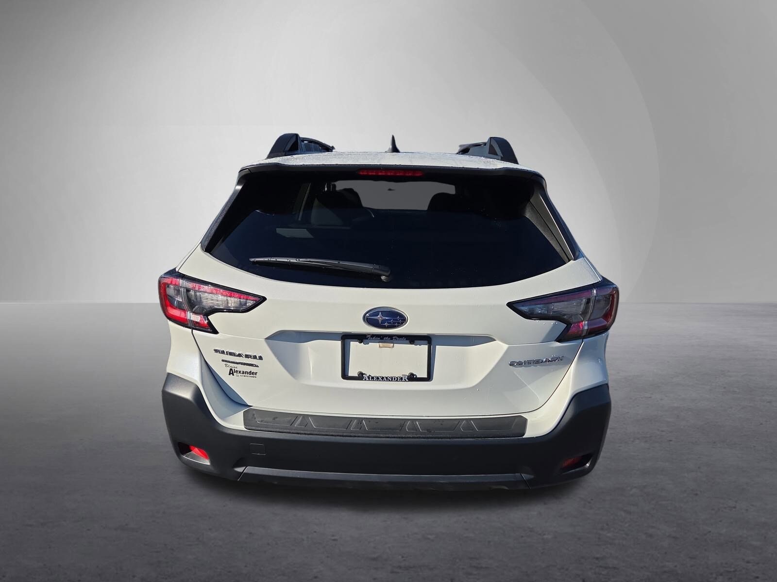 2023 Subaru Outback Premium photo 4