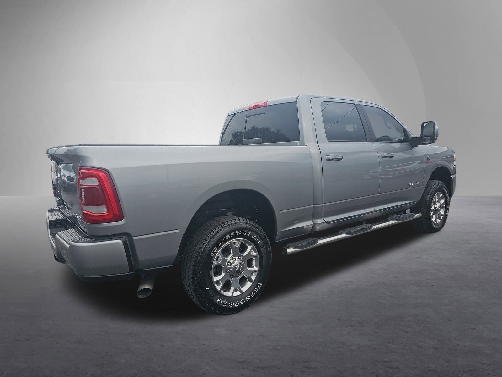 2024 Ram 2500 Laramie photo 3